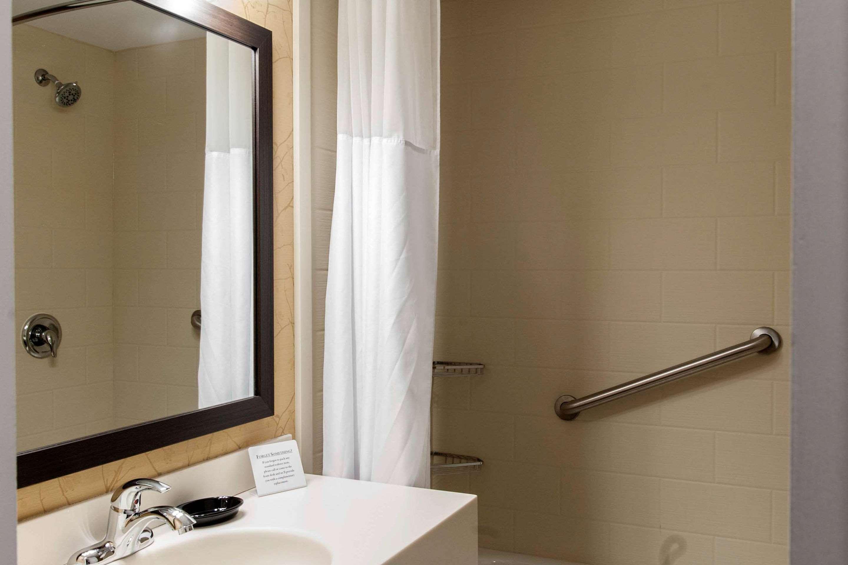 Quality Hotel & Suites Gander Buitenkant foto