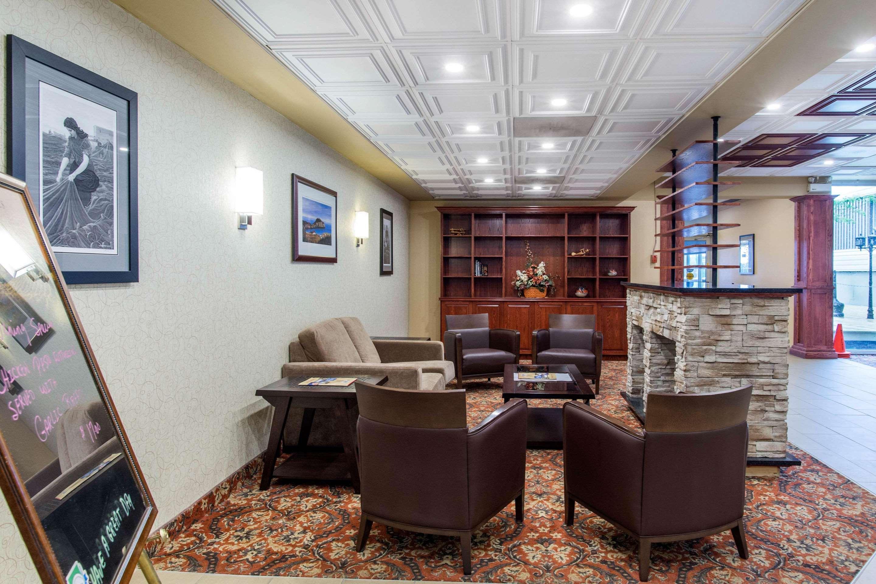Quality Hotel & Suites Gander Buitenkant foto