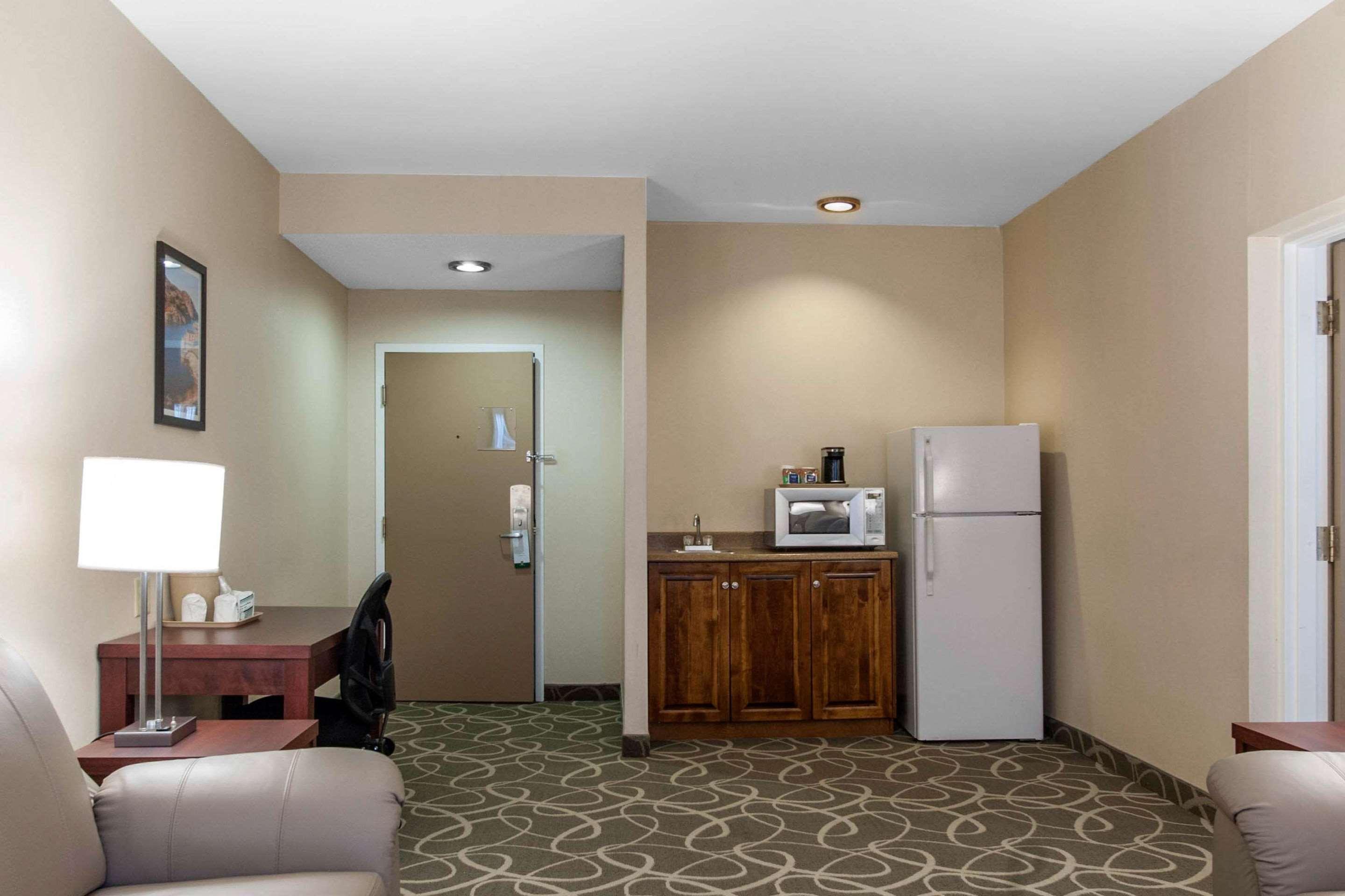 Quality Hotel & Suites Gander Buitenkant foto