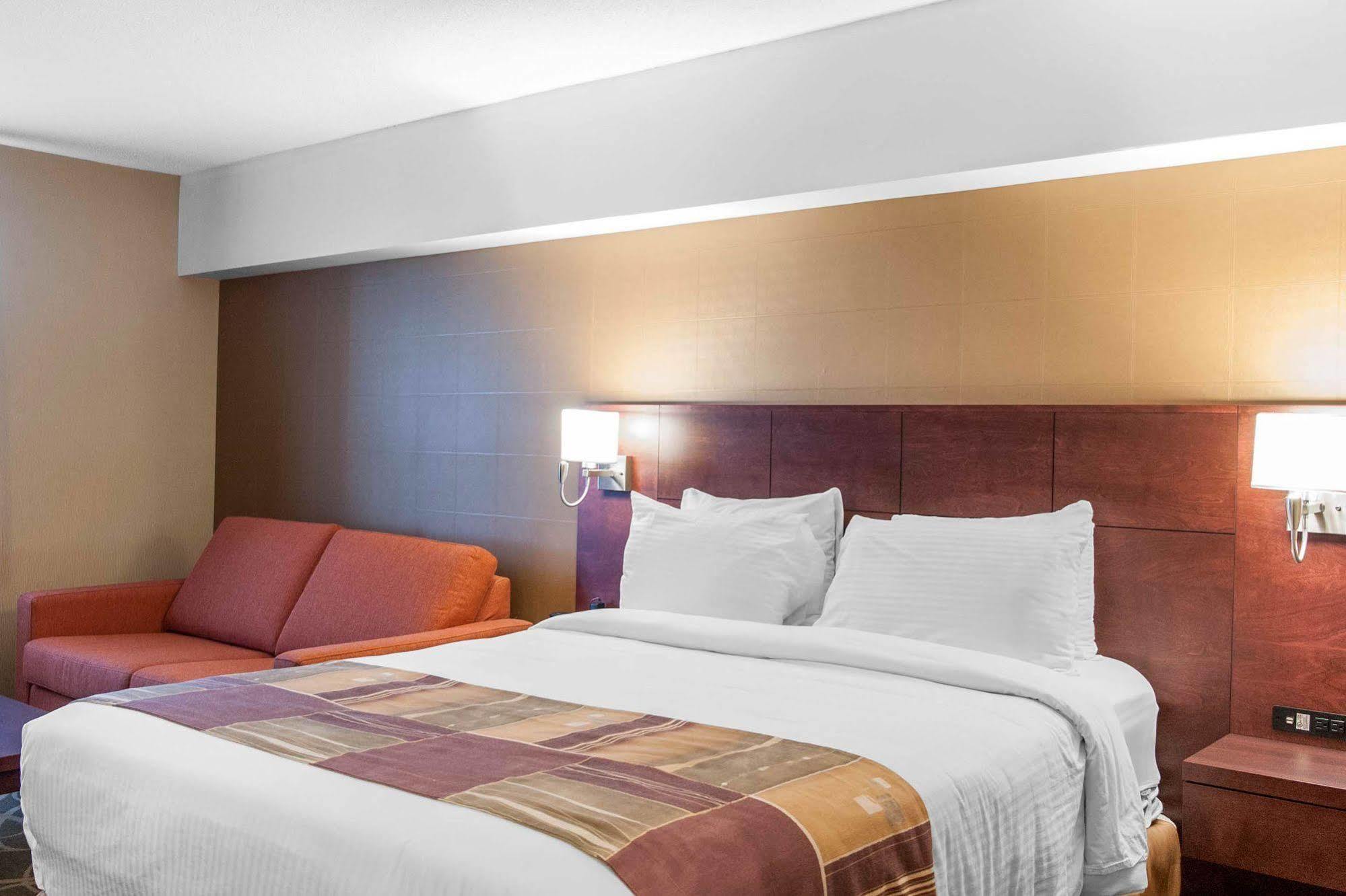 Quality Hotel & Suites Gander Buitenkant foto